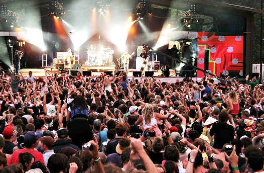 4-top-rock-festivals-to-visit-before-you-die-markmeets